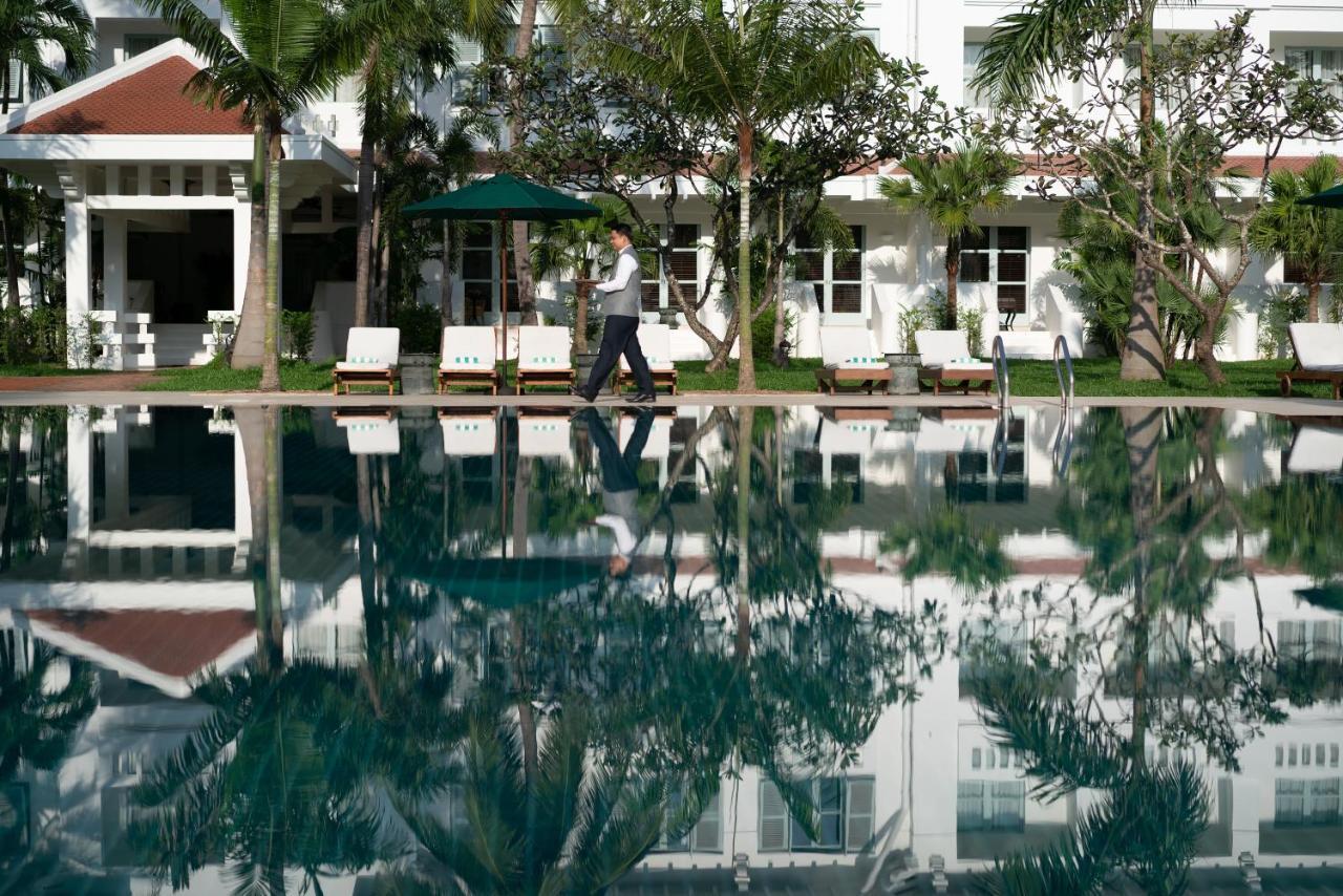 Raffles Grand Hotel d'Angkor Siem Reap Exterior foto